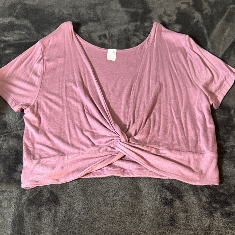 SO Mauve Twist Front Crop Top